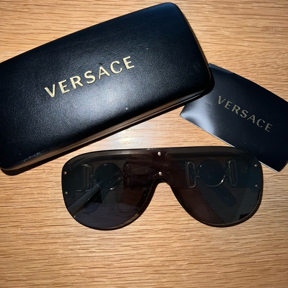Versace Accessories Versace Mens Oversized Sunglasses Poshmark
